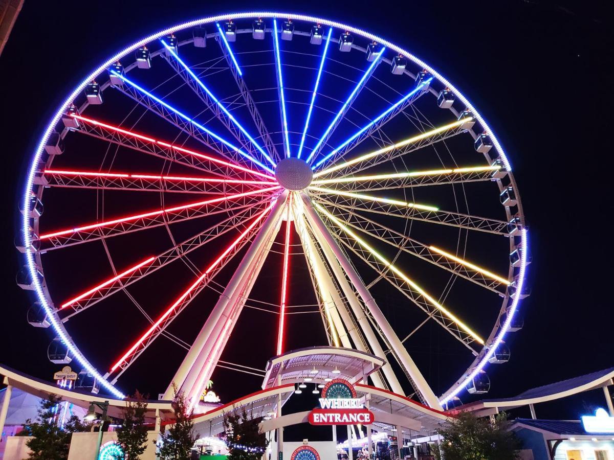 Bear Den, Hot Tub, 1089 Of Free Attraction Tickets For Each Paid Day, Dollywood And More! Sevierville Ngoại thất bức ảnh